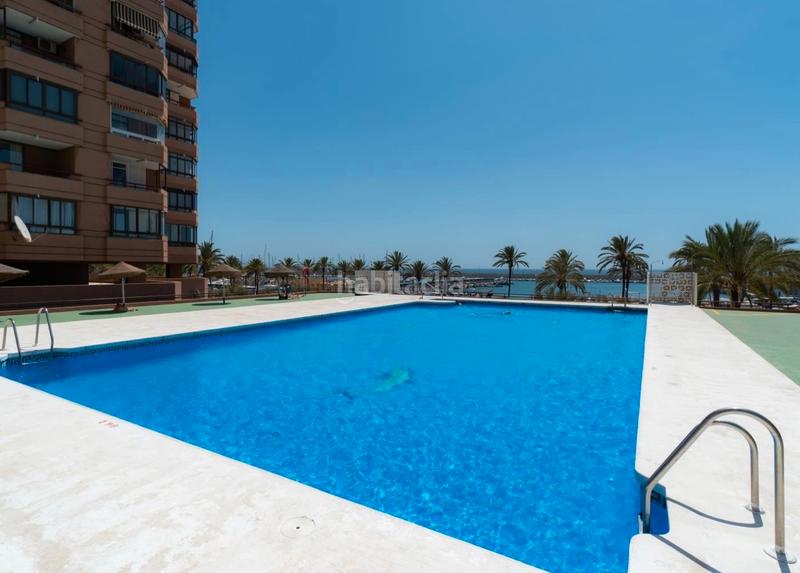 Foto bfb16321-d74a-4ea6-84a6-50e9216d5505. Estudi amb piscina a Puerto Deportivo Fuengirola