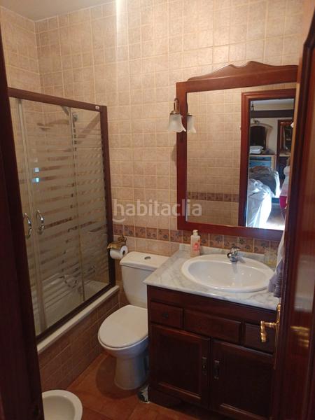Foto e765d04b-eb34-44cc-a6a2-cdbc8c854bef. Casa adosada en calle hierbamora 34 en Centro Benalmádena
