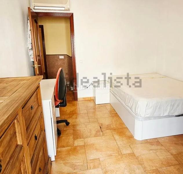 Foto 36796a92-662c-419c-83ac-8710047e1c55. Casa adossada a calle hierbamora 34 a Centro Benalmádena
