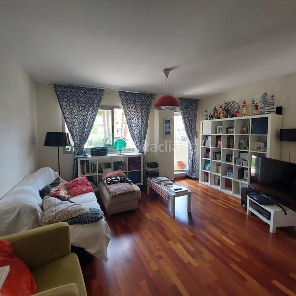 Foto 1d98d95e-796b-4c88-bfa9-2ce0e30efdce. Flat with parking pool in El Pinillo Torremolinos
