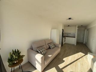 Location Studio  Calle luis vives 10