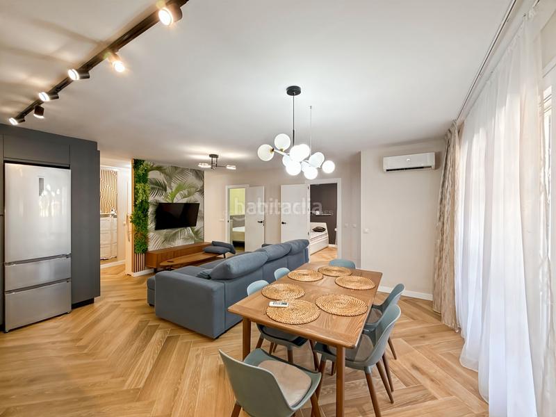 Foto 93f90034-272c-4842-88a6-126cd86a34f5. Appartamento con piscina in La Carihuela - Los Nidos Torremolinos