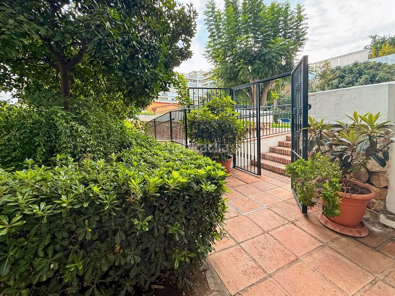 Foto bda484df-9373-4d74-8401-595bade2d5f6. Flat with pool in La Carihuela - Los Nidos Torremolinos