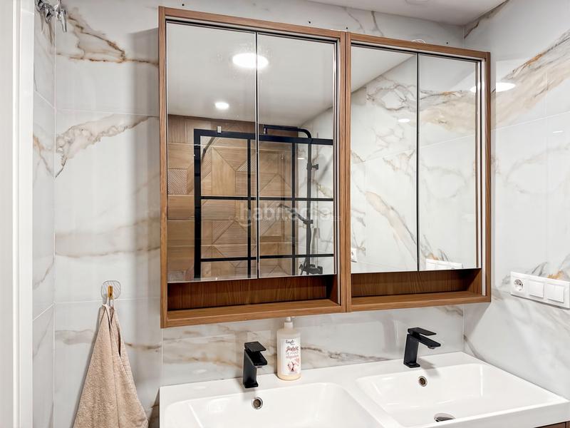 Foto e4eaa5e7-2caa-47d5-b092-31964dfb1cfa. Pis amb piscina a La Carihuela - Los Nidos Torremolinos