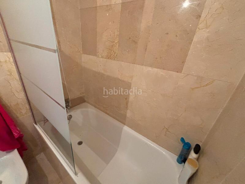 Foto 276b440f-eb05-4dee-b4b4-76637c35322b. Apartamento en Zona Centro Comercial Torrequebrada Benalmádena