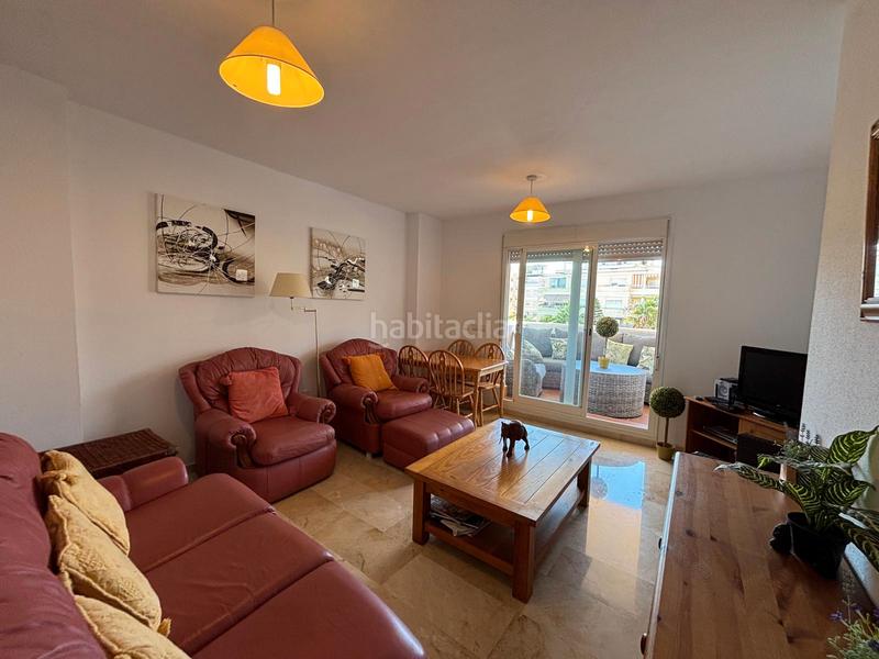 Foto 5bb3bfc2-7ad1-4979-8d38-130fa4b46dd5. Appartement mit parking pool in Zona Centro Comercial Torrequebrada Benalmádena