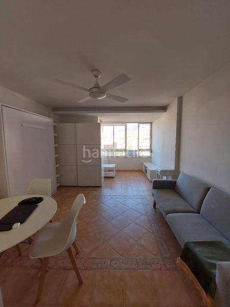 Foto 7f0094a0-f61b-40a0-8e57-c98a1a592d3e. Rent studio with pool in Parque de la Paloma Benalmádena