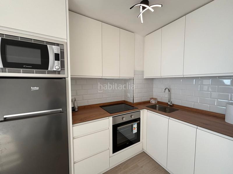 Foto a8451198-67b8-4d2e-aef9-54b835e59227. Affitto monolocale con piscina in Solymar Benalmádena