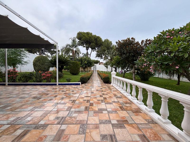 Foto 241f76e9-e152-456d-b225-f4c4f963c4b9. Chalet mit pool in Puerto Marina Benalmádena