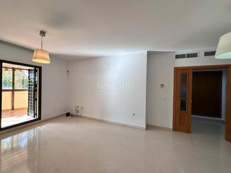 Foto feb43bfa-bebc-4d80-9ce7-f2e3b1e7fcd2. Appartamento con riscaldamento piscina in El Pinillo Torremolinos