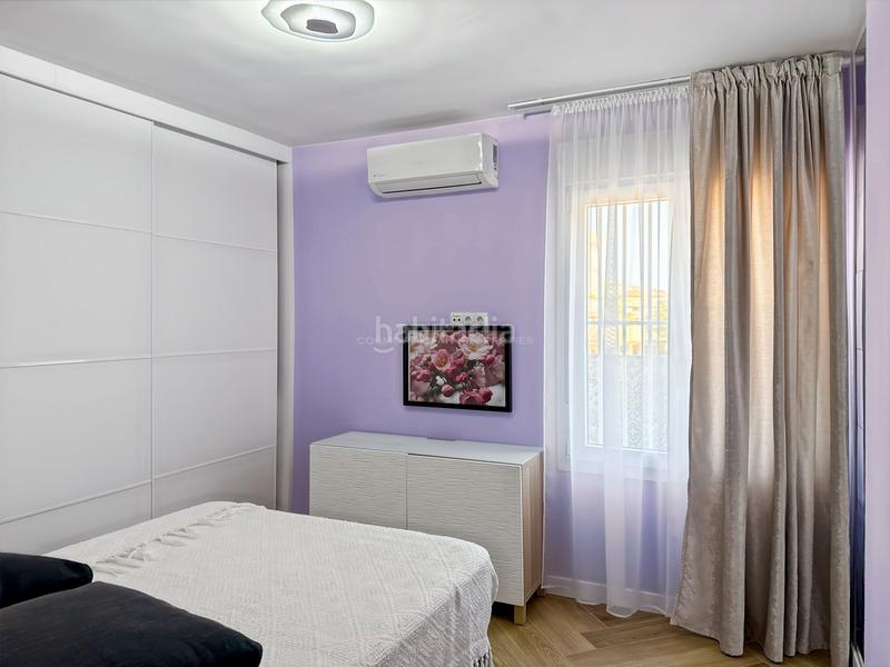 Foto bb5bdc14-7100-4dc2-adde-0b8672ce5ae6. Appartamento con parcheggio piscina in La Carihuela - Los Nidos Torremolinos