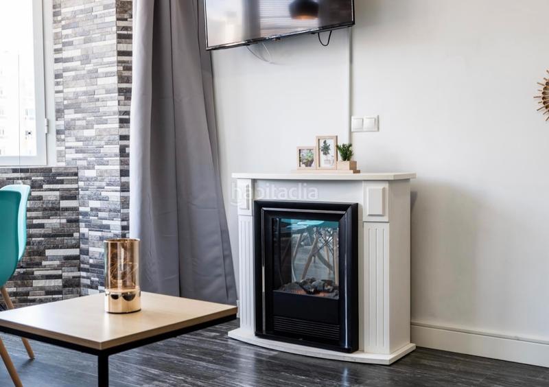 Foto 57d145e3-8469-46e3-a2b1-a66dd0c64b12. Estudio en Puerto Deportivo Fuengirola