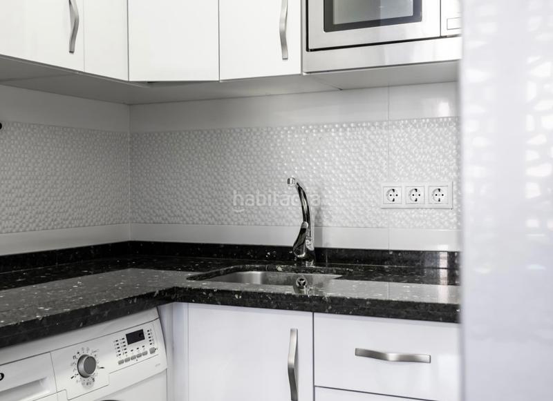 Foto 7254d3cb-bc1e-4470-84d8-d908cbff86d1. Studio with pool in Puerto Deportivo Fuengirola