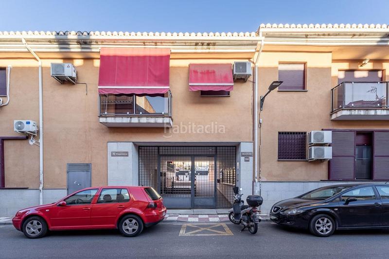 Foto d8df472c-b421-4cd0-8a00-f41de6d9c390. Planta baixa a calle muñoz seca 24 a Poniente Armilla