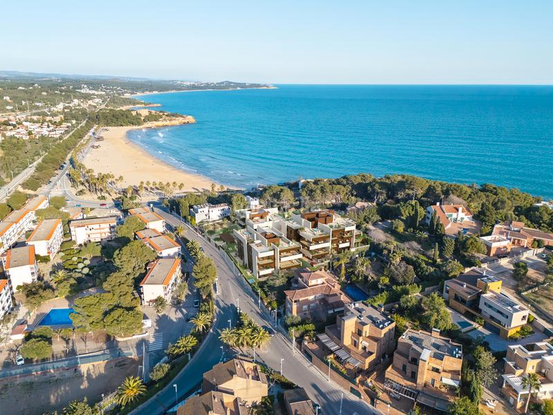 Foto 8833eb63-dccc-46d2-af04-881c46bc5760. Planta baja 357m<sup>2</sup> en carrer d' antoni company i fernández de córdoba 59 en Tarragona