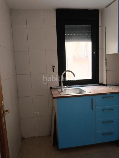 Foto 1d28b372-d5a3-4ef1-b579-752c66fdc16f. Àtic amb calefacció aparcament a Magán