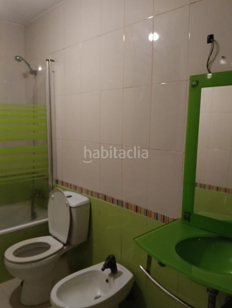 Foto 354644b4-a804-4e9d-a8ee-3ecd1894301b. Àtic amb calefacció aparcament a Magán