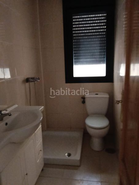 Foto 61bf76ef-4491-4d96-94c5-68bb6b96cb05. Àtic amb calefacció aparcament a Magán