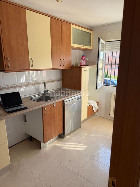 Foto 54e1d646-8302-40d0-bec7-7d54c5b9a03f. Casa aparellada amb calefacció aparcament piscina a Cedillo del Condado
