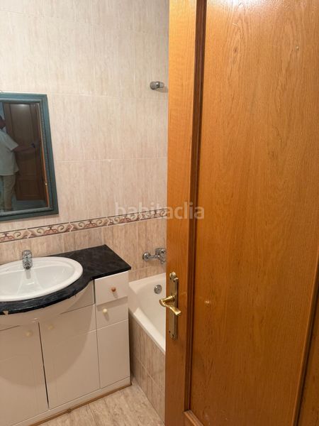 Foto 883cedbf-f757-4b40-aa8b-465d1278e576. Casa aparellada amb calefacció aparcament piscina a Cedillo del Condado