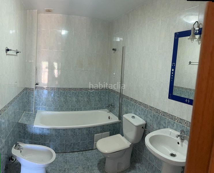 Foto b305fe5b-5121-4181-9506-a90133cd858a. Casa aparellada amb calefacció aparcament piscina a Cedillo del Condado