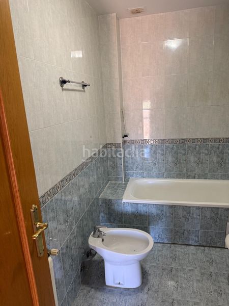 Foto d12416f1-8cb5-4a16-aa60-1f2b0e69b2cd. Casa aparellada amb calefacció aparcament piscina a Cedillo del Condado