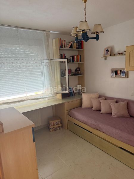 Foto cab3a059-aa99-44b6-92ed-22758589c3b2. Casa adossada amb aparcament a Olías del Rey