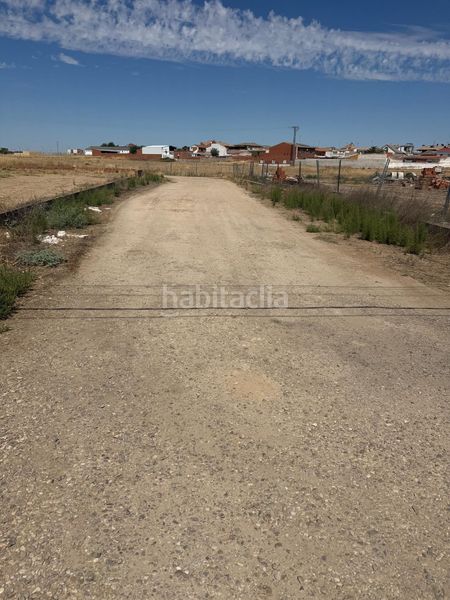 Foto fef7d0a3-dc44-450b-84c8-e3f957372e1d. Terreny residencial a Mocejón