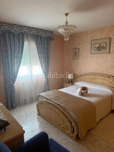 Foto c8838835-4584-4cce-9b5d-dc3c1527e469. Casa pareada chalet localidad en Magán