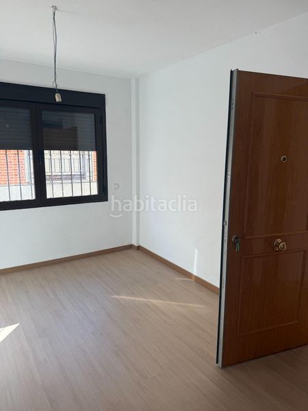 Foto 615a9101-c904-4f44-8f2b-dd10e74f9c33. Alquiler piso  en alquiler 1 habitación en Magán