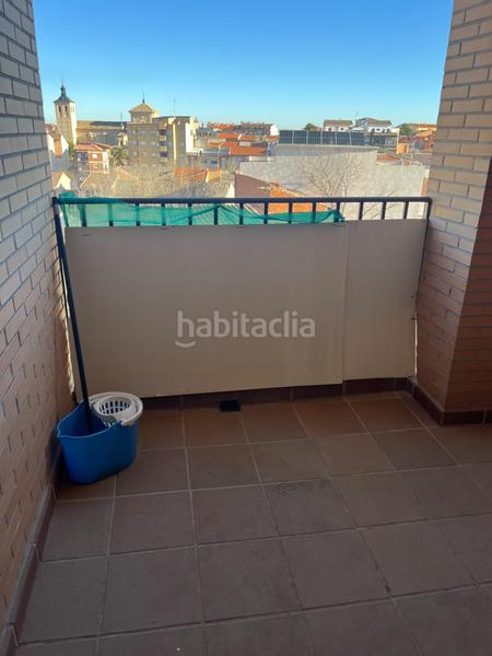 Foto 8a8a6fe6-a3d1-4e88-9d82-e217a5d9f1c6. Pis amb calefacció aparcament a Alameda de la Sagra