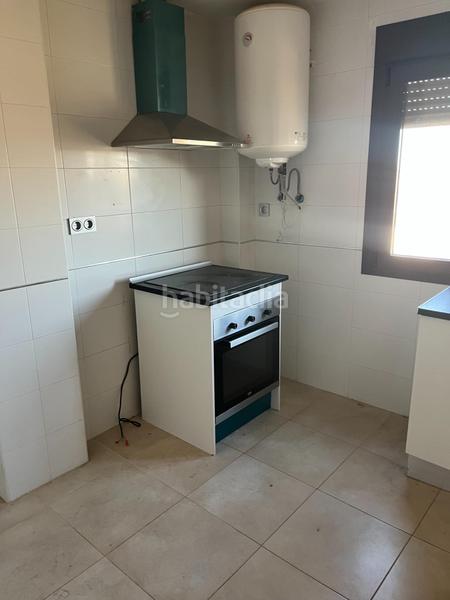 Foto f261967f-2e8a-4692-8a1b-cbaf696bb2af. Pis amb calefacció aparcament a Alameda de la Sagra