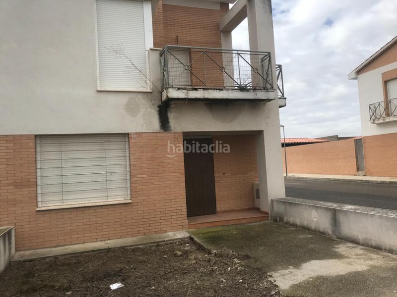 Foto 7f0084da-3340-42b7-a2f1-5ffc0d833e01. Casa adossada amb calefacció aparcament a Mascaraque