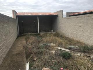 Casa adossada a Mascaraque. Chalet mascarquetoledo 92000 euros