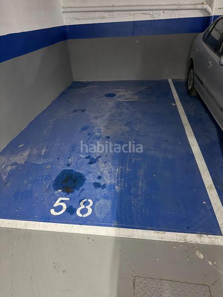 Foto 6a893c1d-dac3-439d-8746-524bb29302b7. Car parking in Magán