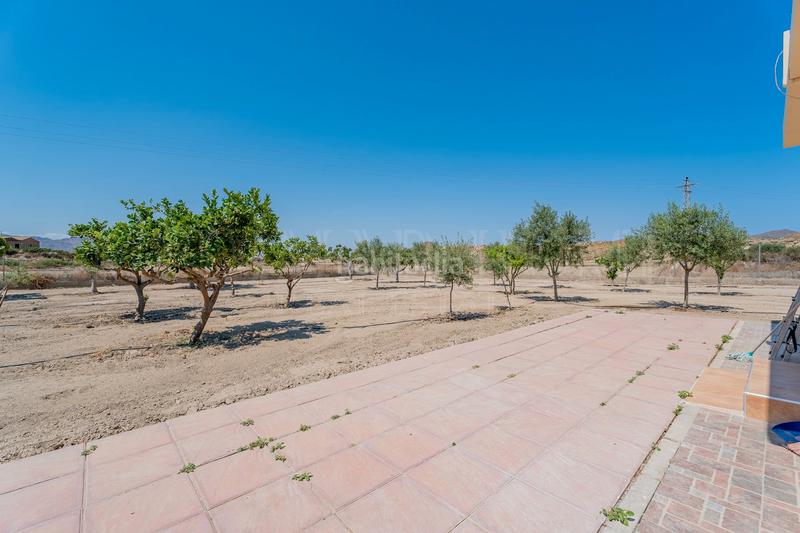Foto 6463df22-9e7b-41d5-ac6d-f21e9f022712. Masía un cortijo pintoresco independiente con terreno en burjulú en Cuevas del Almanzora