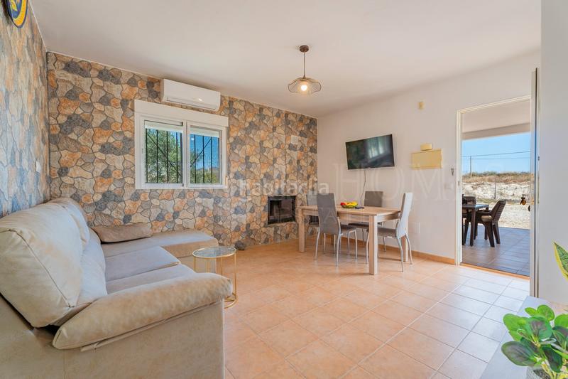 Foto fede0a77-e01d-41bd-a3bd-da87c903dbd7. Masía un cortijo pintoresco independiente con terreno en burjulú en Cuevas del Almanzora