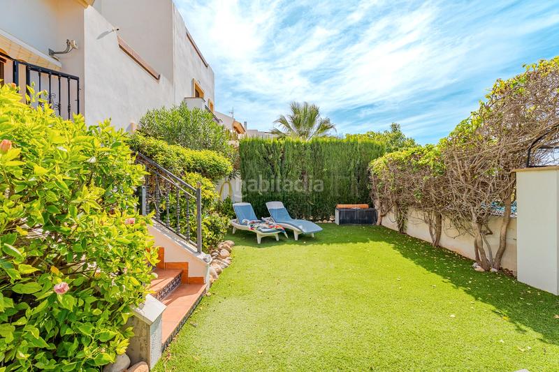 Foto 07dc6205-a055-4fc2-ac4a-6042c1e24942. Casa pareada una villa pareada con piscina comunitaria en Vera