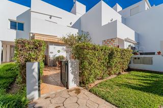 Dúplex  Calle magallanes. Un dúplex de 3 dormitorios con terraza privada en la azotea