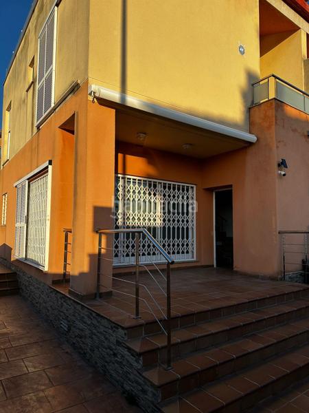 Foto c857cbea-bd55-4014-a58a-466b34ca8dc4. Chalet se vende chalet en burriana en Nules