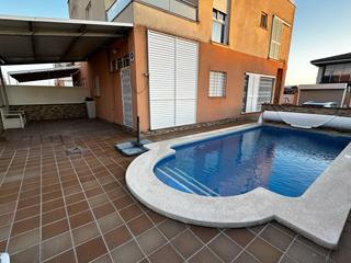 Chalet en Nules. Se vende chalet en burriana