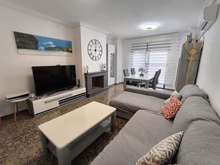 Flat in Piscinas. Piso en venta en burriana