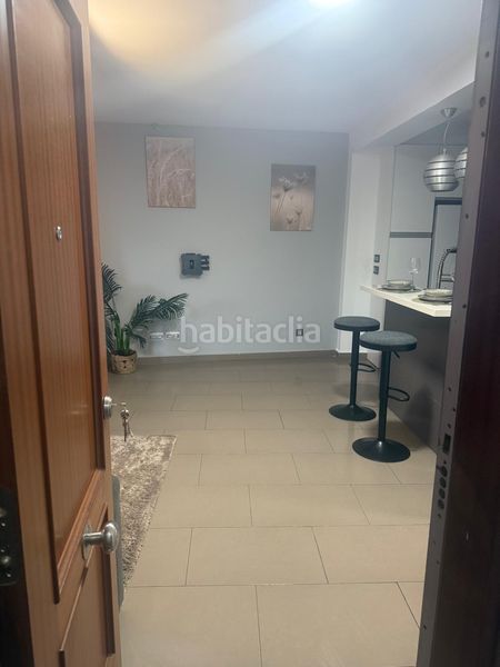 Foto 0d4a21c4-137a-415a-b4fd-596e13db9d9f. Pis a Centro Burriana