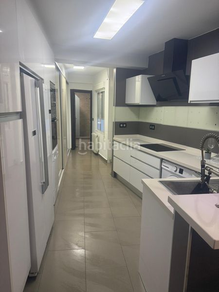 Foto befc73d9-7b80-4623-b453-dbf2fe3874f4. Pis a Centro Burriana