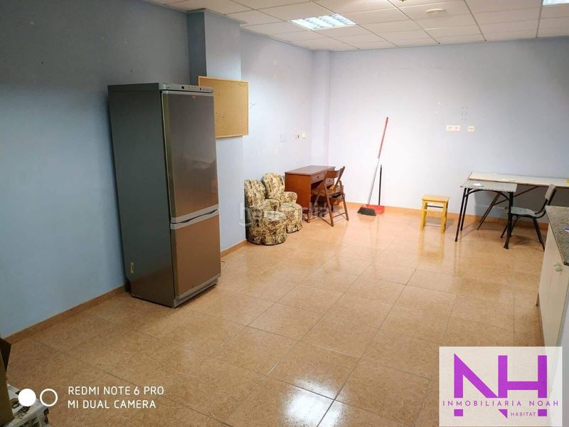 Foto c5dfb2f3-8a5a-4d25-b24e-4ecf2e4b956c. Local comercial a La Bosca Burriana