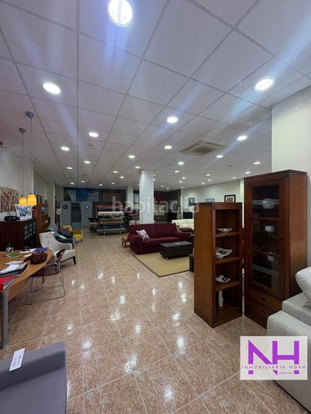 Foto 5fbd232b-5de2-422d-b5a2-e426f0a6e4bb. Local comercial a Piscinas Burriana