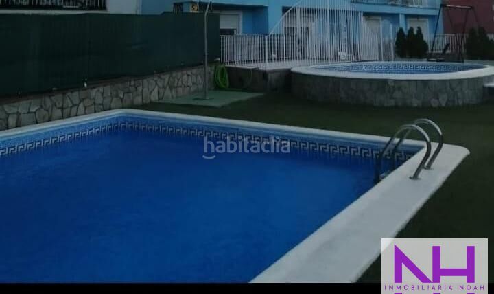 Foto 00d7972f-db89-4fe5-8d7e-a25309bea45b. Pis amb piscina a Suera