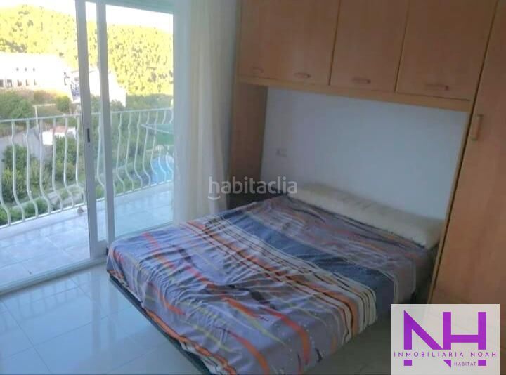 Foto f8615544-a88b-4f52-9aed-0ddff782aa41. Pis amb piscina a Suera