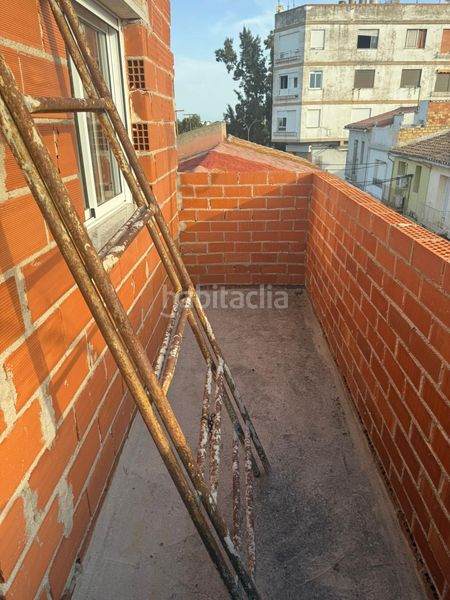 Foto 2389f4e1-2076-464d-b861-edf170906f1a. Casa  en venta en Centro Burriana