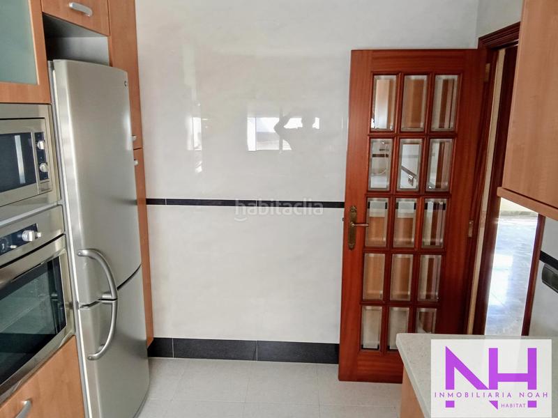 Foto 2537e2eb-029b-4088-9864-b2bd0e89949f. Appartamento in Centro Burriana